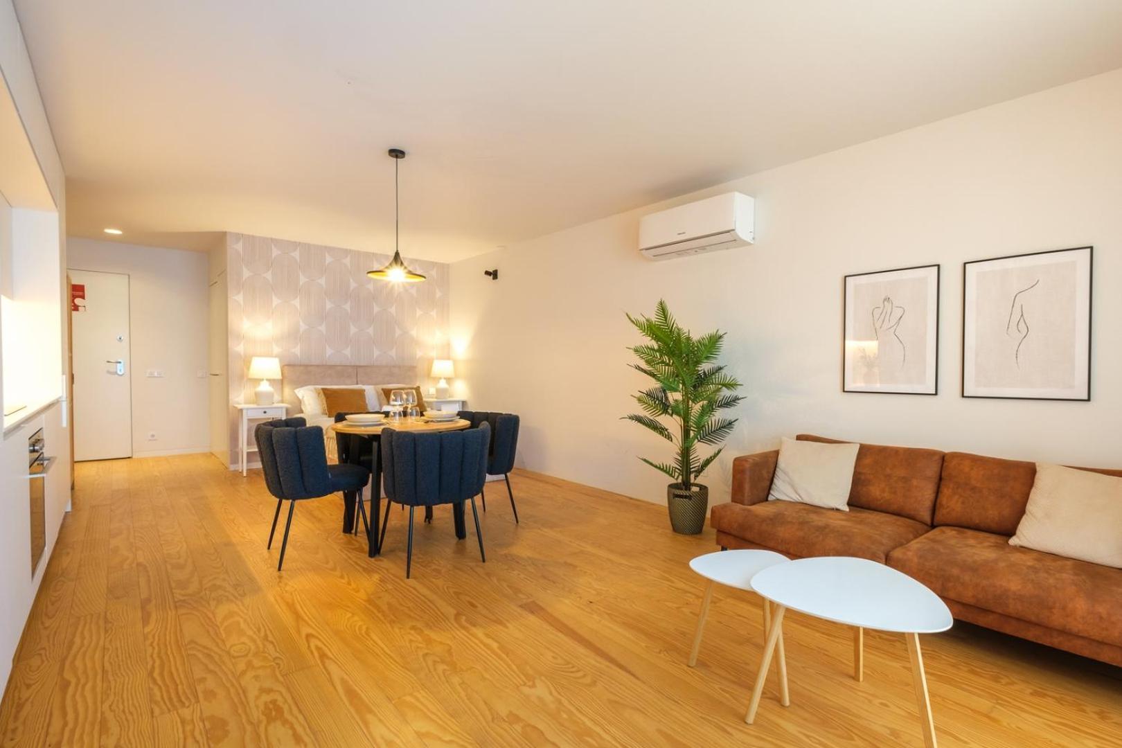 Apartamento Spacious Loft W. Balcony In The Heart Of The Oporto